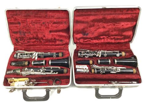 Lot Vintage Bundy Clarinets W Cases