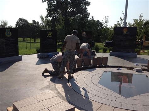 New Home For Heroes Duke Memorial Readied For New Site At Fort Riley