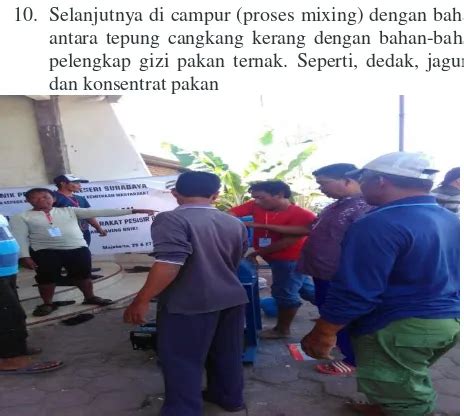 Pembuatan Pakan Ternak Dari Limbah Cangkang Kerang Di Desa Bulak