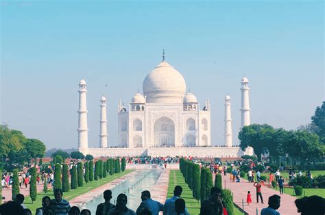 8 Famous Tourist Attractions in India You Have to Experience - From ...