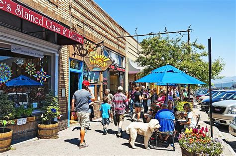 Of The Most Welcoming Towns In California S Sierra Nevada Worldatlas