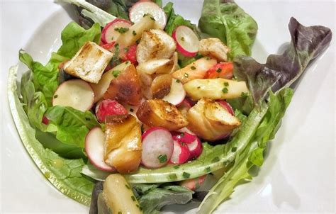 Salade printanière aux asperges et aux fraises Les grains de sel de