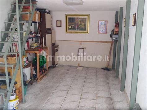 Garage Box Via D Amico Cosenza Rif Immobiliare It