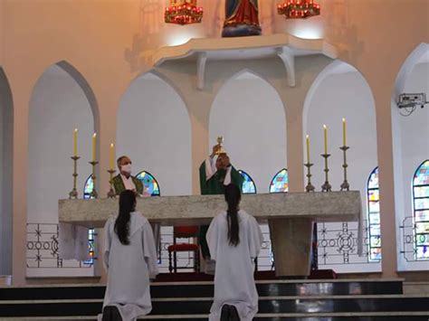 Santa Missa pelas Vocações Sacerdotais e o Dia do Padre Paróquia