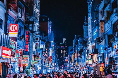 Nightlife in HCM City - Focus Asia and Vietnam Travel & Leisure