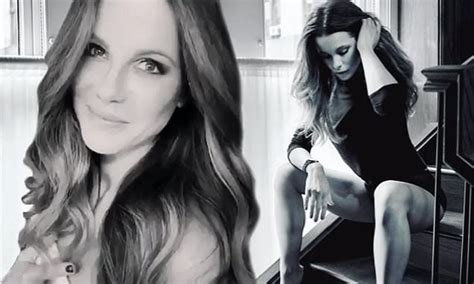 Kate Beckinsale Oozes Sex Appeal As She Shows Ex Pete Davidson What He S Missing In Sexy Posts