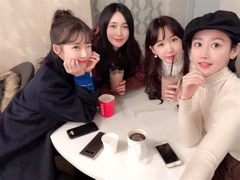 Crayon Pop Post Pictures Of Their Casual Reunion Sans Soyul Who