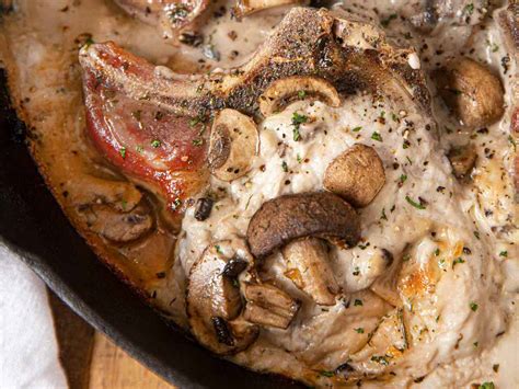 Baked Pork Chops With Creamy Mushroom Sauce Recipe