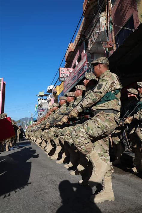 La Regi N Aut Noma Inicia Agosto Izando Los Emblemas Patrios Y La