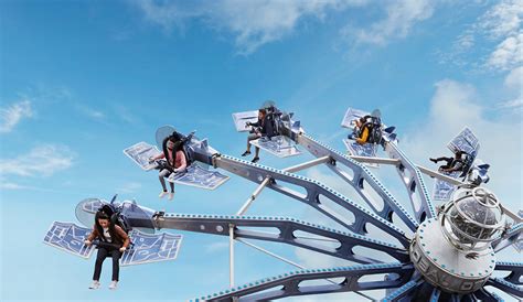 Experience the Thrill - The Best Theme Park Rides at Luxury Resorts