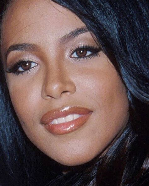 Aaliyah 90s Makeup Look Aaliyah Hair Aaliyah Style