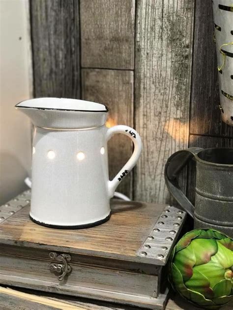 New Prairie Pitcher Scentsy Warmer Available Septemeber 1st 2017 Scentsy Prairie Pitcher