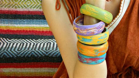 Use Chalky Finish Paint To Create Unique Bangle Bracelets Unique