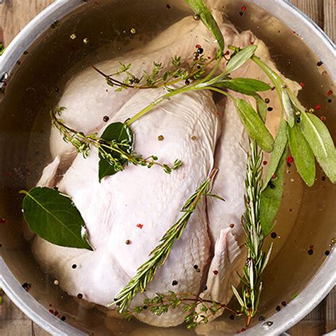 Savory Turkey Brine | JENNIE-O® Recipes