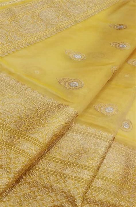 Buy Online Yellow Handloom Banarasi Kora Silk Saree In 2020 Kora Silk