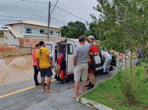 Prefeitura De Cachoeiro Mobiliza Equipes Para Atender Popula O Afetada