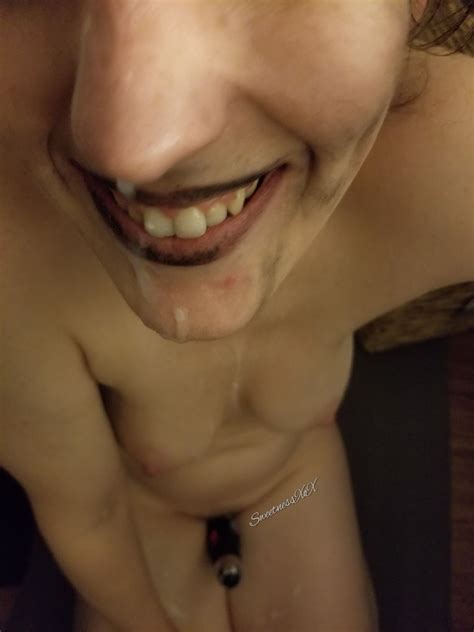 Smeared Lipstick And Cum But I M Still Smiling 27[f] Porn Pic Eporner