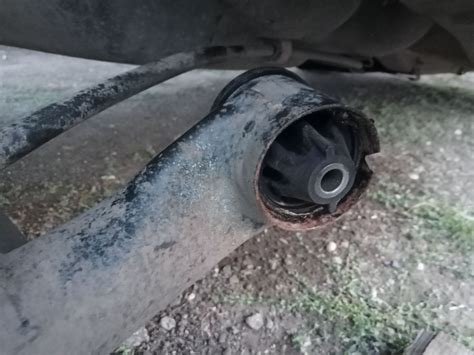 Сайлентблоки балки БРТ логан — Renault Logan (1G), 1,6 л, 2010 года ...