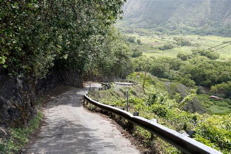 Is This Hawaiian Street The World S Steepest Road Cond Nast Traveler