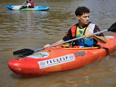 Projeto Viv Ncia Em Canoagem Leva Centenas De Pessoas Ao Lago Do