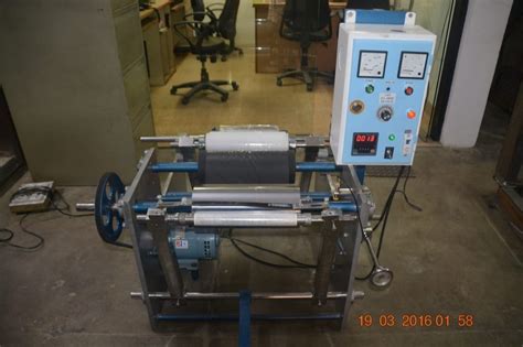 Single Aluminium Foil Rewinding Machine 1 HP Production Capacity 800