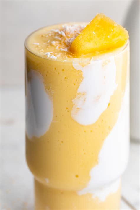 Tropical Mango Pineapple Smoothie