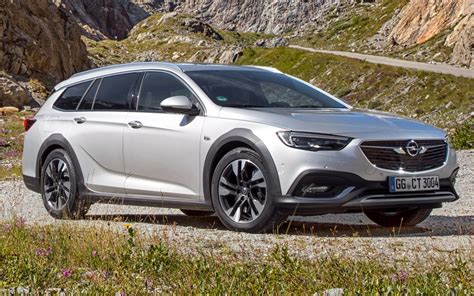 Opel Insignia Country Tourer