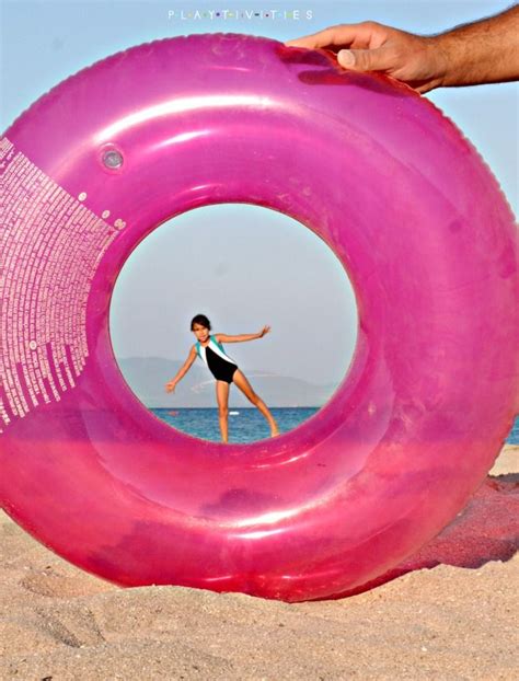 Forced Perspective Fun Pictures At The Beach Photography Genres War