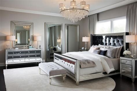 Premium AI Image | Hollywood glam bedroom with a mirrored bed frame and ...