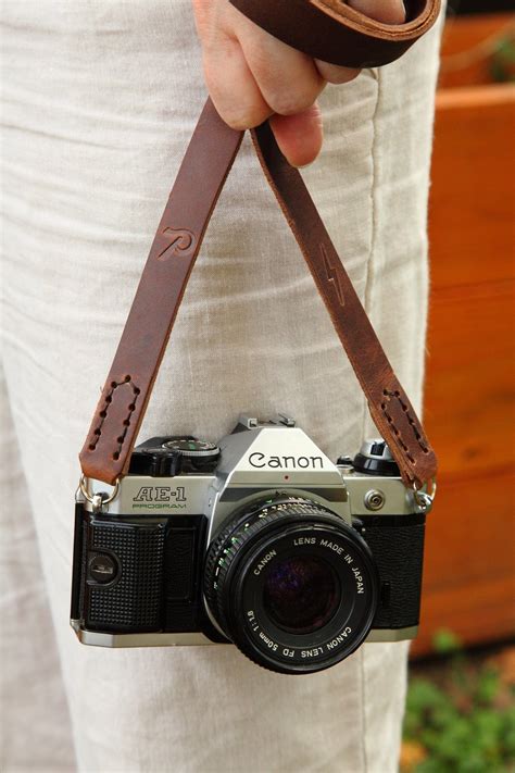 Minimal Leather Camera Strap