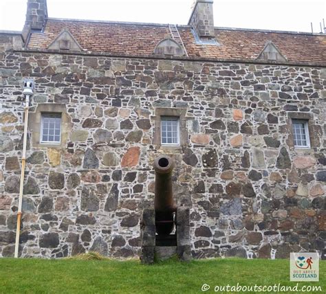 The Complete Guide to Visiting Duart Castle on the Isle of Mull | Out ...