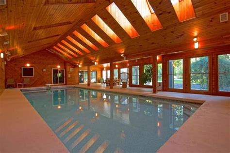 Best Airbnbs with Indoor Pools Across America