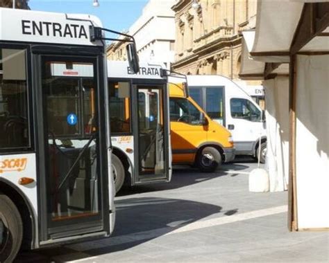 Caltanissetta Autisti Senza Stipendio Stop Ai Bus Urbani La Sicilia