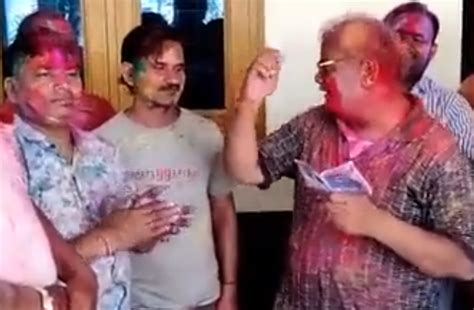 Video होली की मस्ती में चूर दिखे Bjp Mla Madan Dilawar देखें विधायक