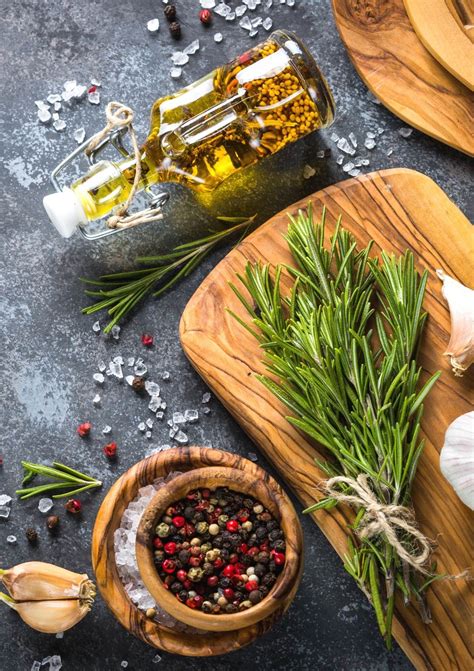 7 Foods That Add Flavor to a Low-Sodium Diet | Elizabeth Rider