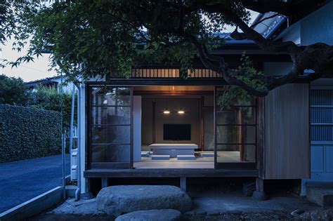 Minimalist House Picture Collection: Japanese Minimalist House Exterior