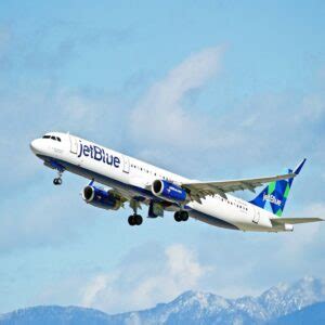 Jetblue plane taking off - Travel Off Path