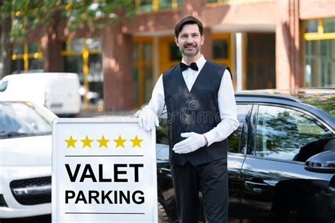 Valet Parking Hotel Service Stock Image - Image of tree, pointing ...