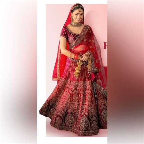 Lehengas Manyavar Mohey Lehenga 222 Bridal Collection Alia Bhatt Wore