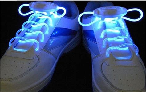 Светящиеся шнурки (мигающие, неоновые LED шнурки светящиеся в темноте ...