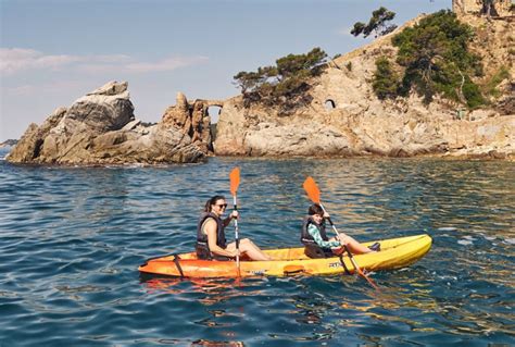 Lloret De Mar Tour In Kayak Della Costa Brava E Nuoto Getyourguide