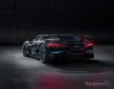 How Does The Bugatti Divo Compare To The Chiron? | Top Speed