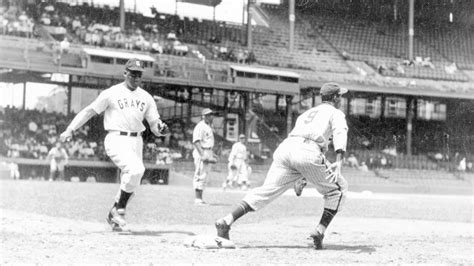 9 Baseball Stars From the Negro Leagues Who Dominated the Game | HISTORY