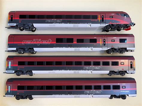 ROCO HO 74038 OeBB High Speed Train Railjet Passenger Car Set 外国車輌 売買さ