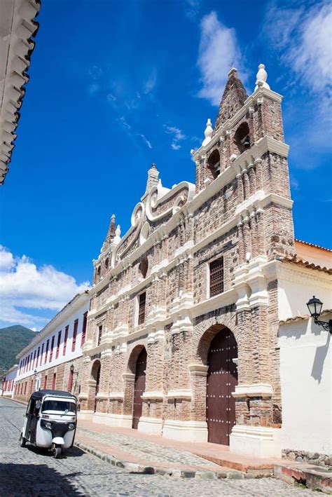 Iglesia Hist Rica De Santa Barbara Construida En En La Hermosa