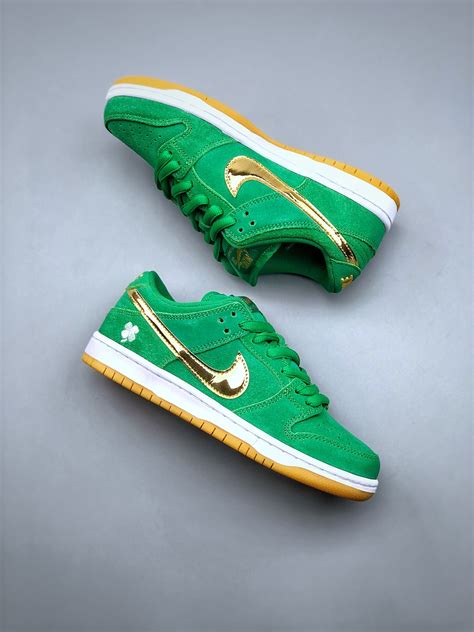 Nike SB Dunk LowSt Patricks Day 耐克圣帕特里克绿金休闲板鞋BQ6817 303 床上用品店