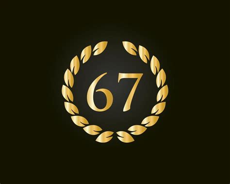 Logotipo Del Aniversario De 67 Años Con Anillo Dorado Aislado En Fondo