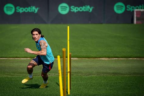 El drama crece en el Barcelona se confirma que Bellerín sufre una