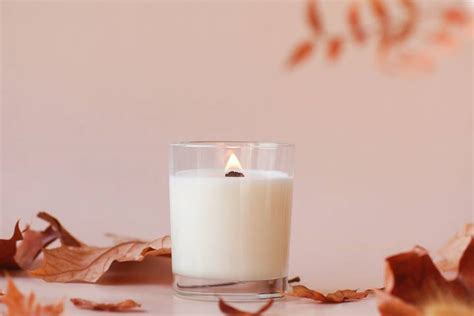 10 Popular Candle Scents and Their Features – We Are The In Crowd