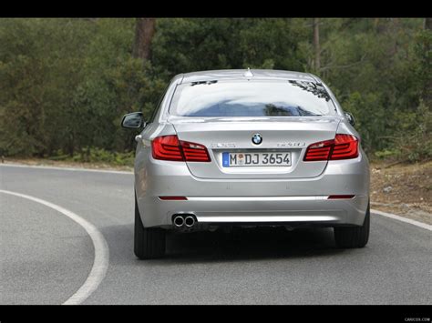 BMW 5-Series Long-Wheelbase | 2011MY | Rear Angle